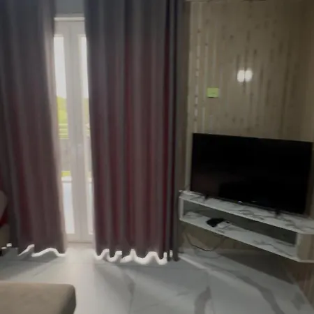 N10 شقة Velipojë